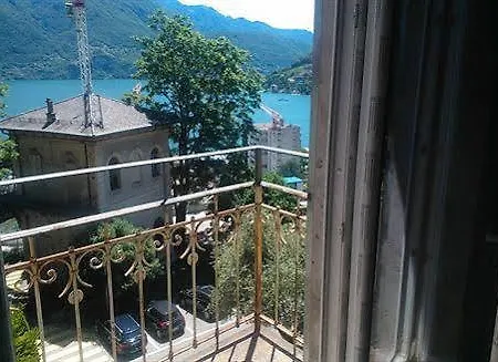 2 Centro Hotel